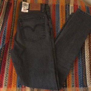 NWT Levi’s 501 Skinny